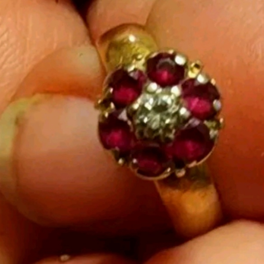 Tulip Ring Diamond and Rubies